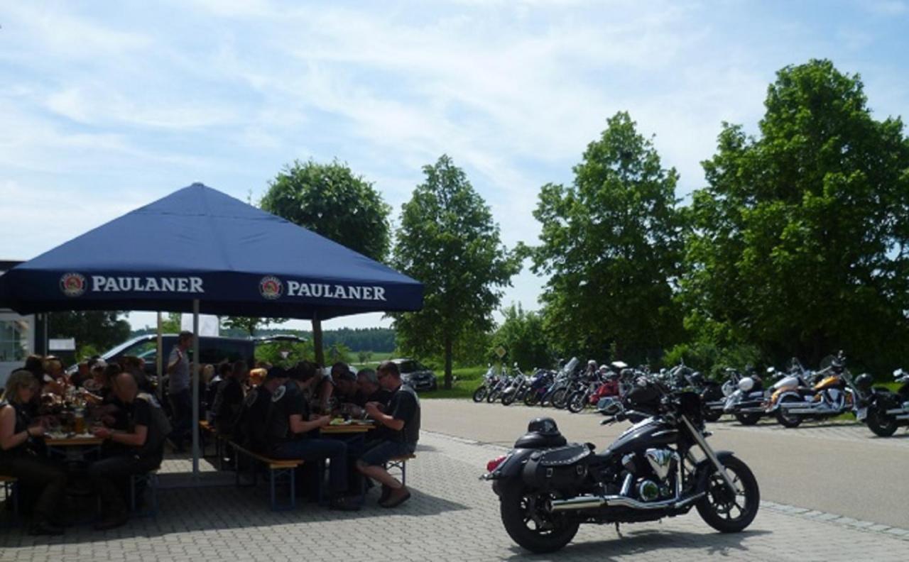 Landgasthof Zur Linde Riedenburg Esterno foto